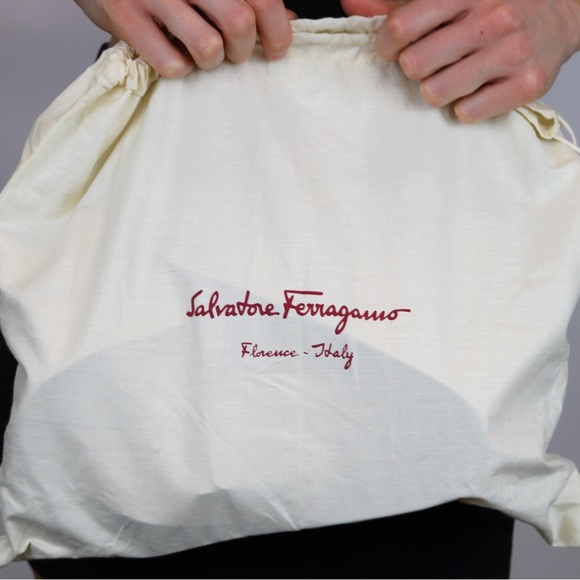 Salvatore Ferragamo Shoulder Bag - Picture 8 of 11
